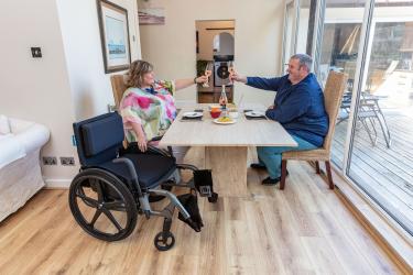 Invacare Action Ampla bariatrische handbewogen rolstoel