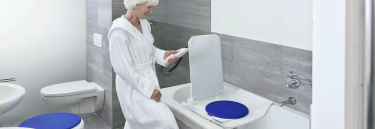 Invacare Aquatec Trans, transferhulpmiddel voor veilig in en uit bad komen
