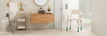 Invacare Aquatec Pico GREEN, douchestoel natuur- en huidvriendelijk
