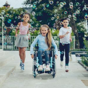 Action3 Junior | handbewogen rolstoel