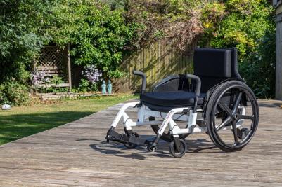 Invacare Action Ampla bariatrische handbewogen rolstoel